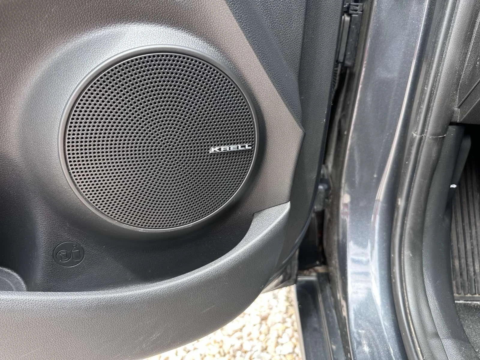 Hyundai Kona, снимка 11 - Автомобили и джипове - 54895836
