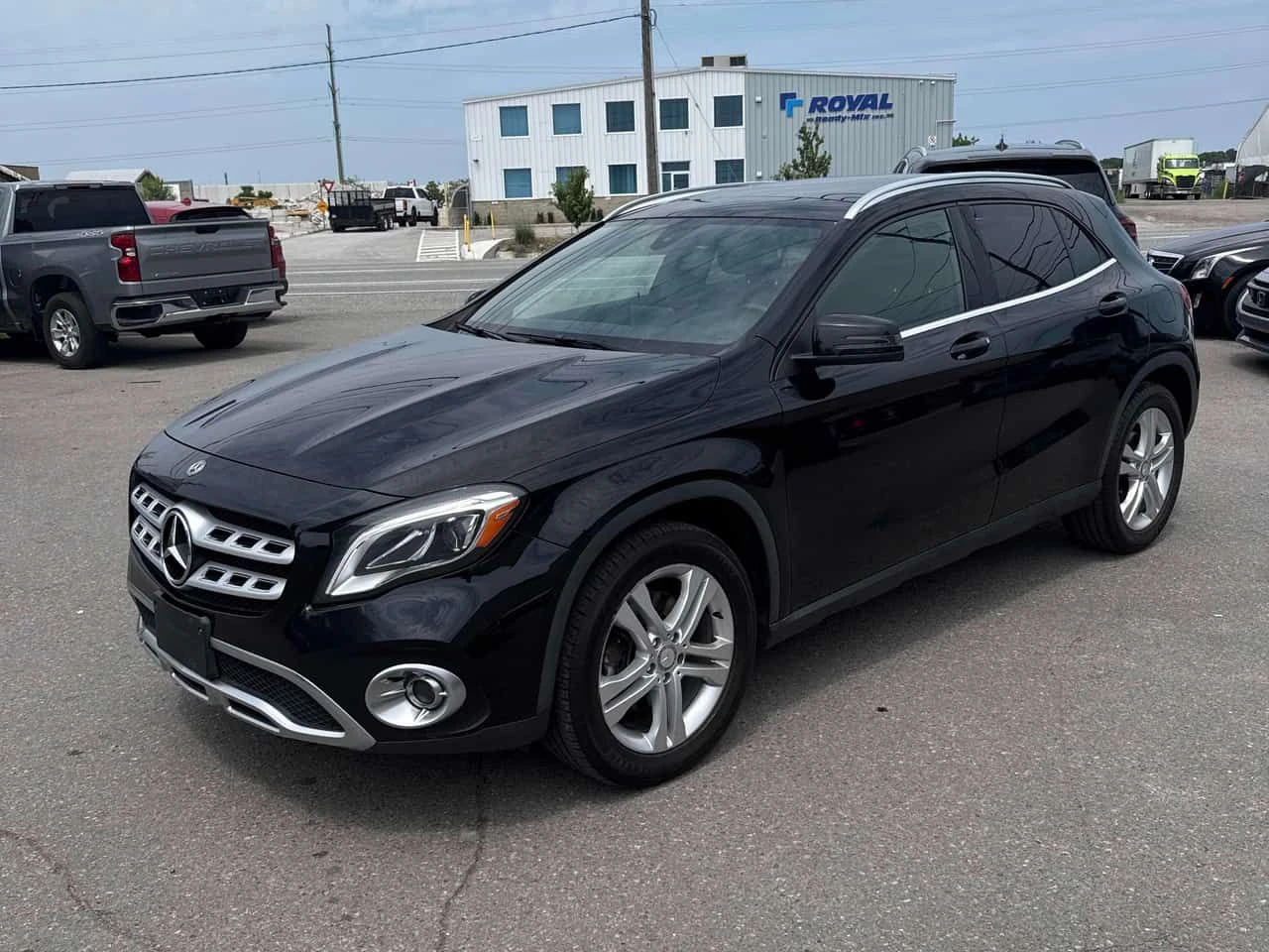 Mercedes-Benz GLA 250 4MATIC/ПАНОРАМА/ПОДГРЕВИ/БЕЗ ИНЦИДЕНТИ