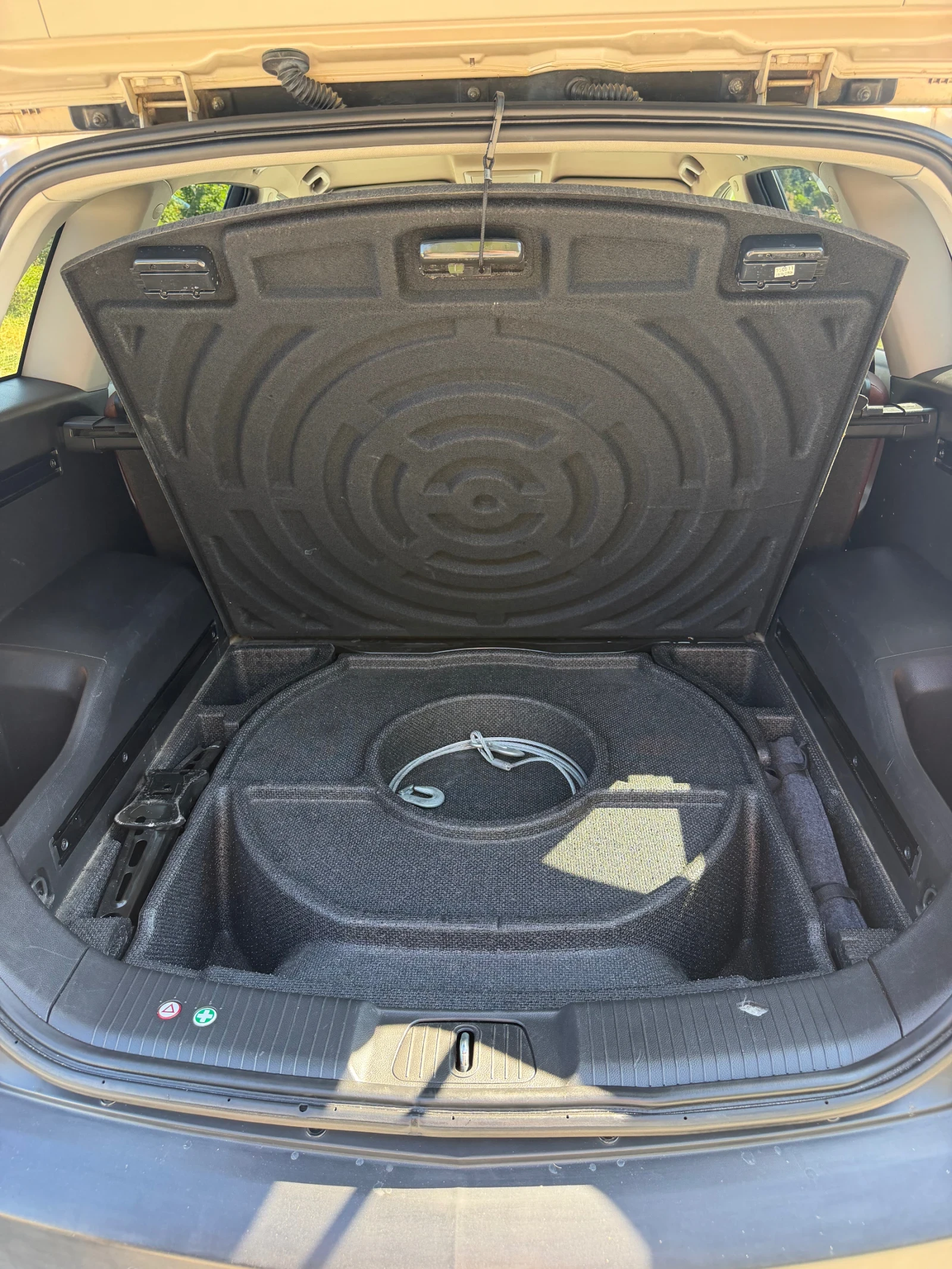 Opel Antara 2.2 CDTI* 184 к.с.* 4x4* COSMO* Ръчни 6 скорости* , снимка 14 - Автомобили и джипове - 55589179