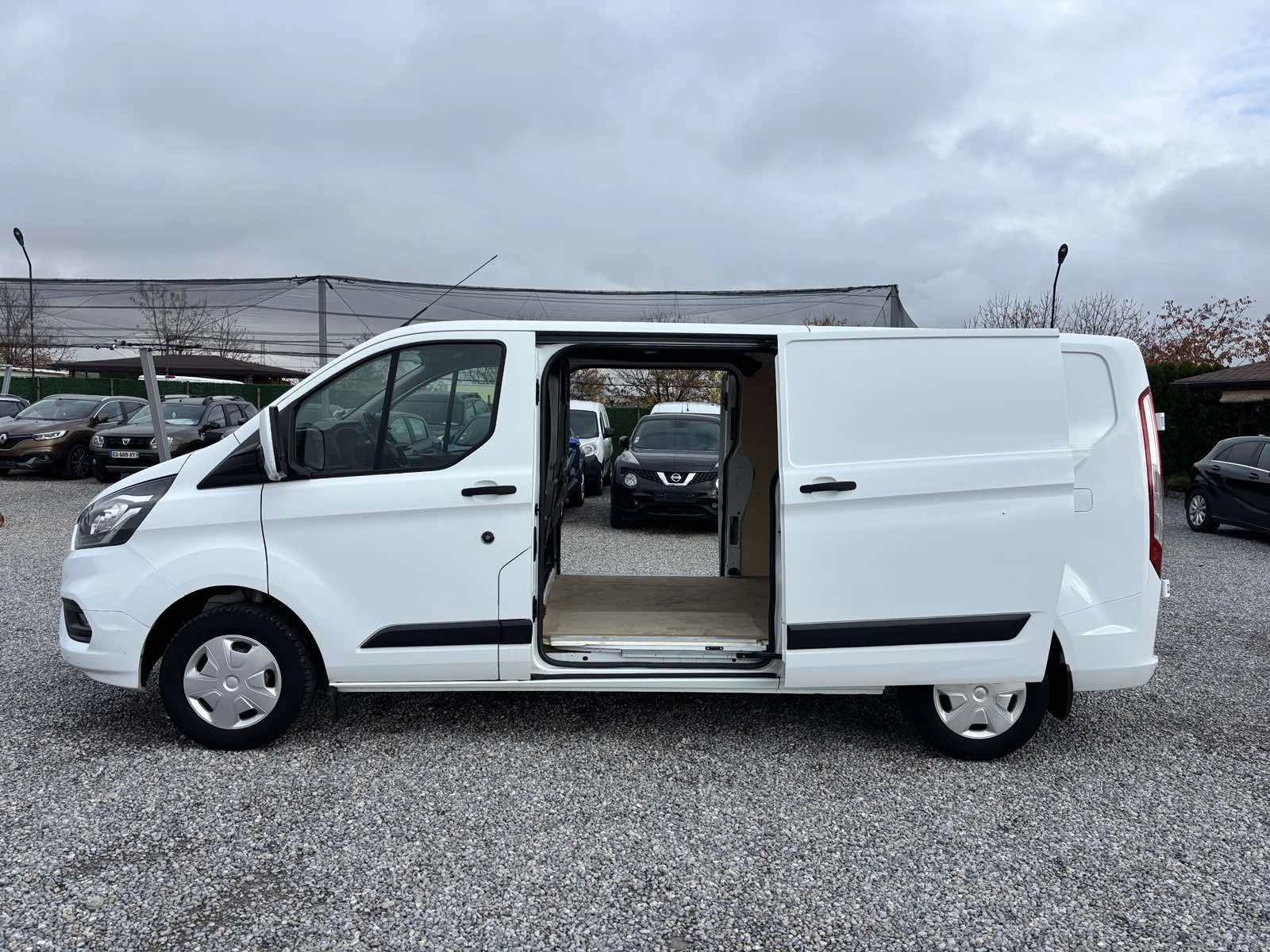 Ford Transit Custom 2.0, EURO 6, Нов Внос - изображение 8