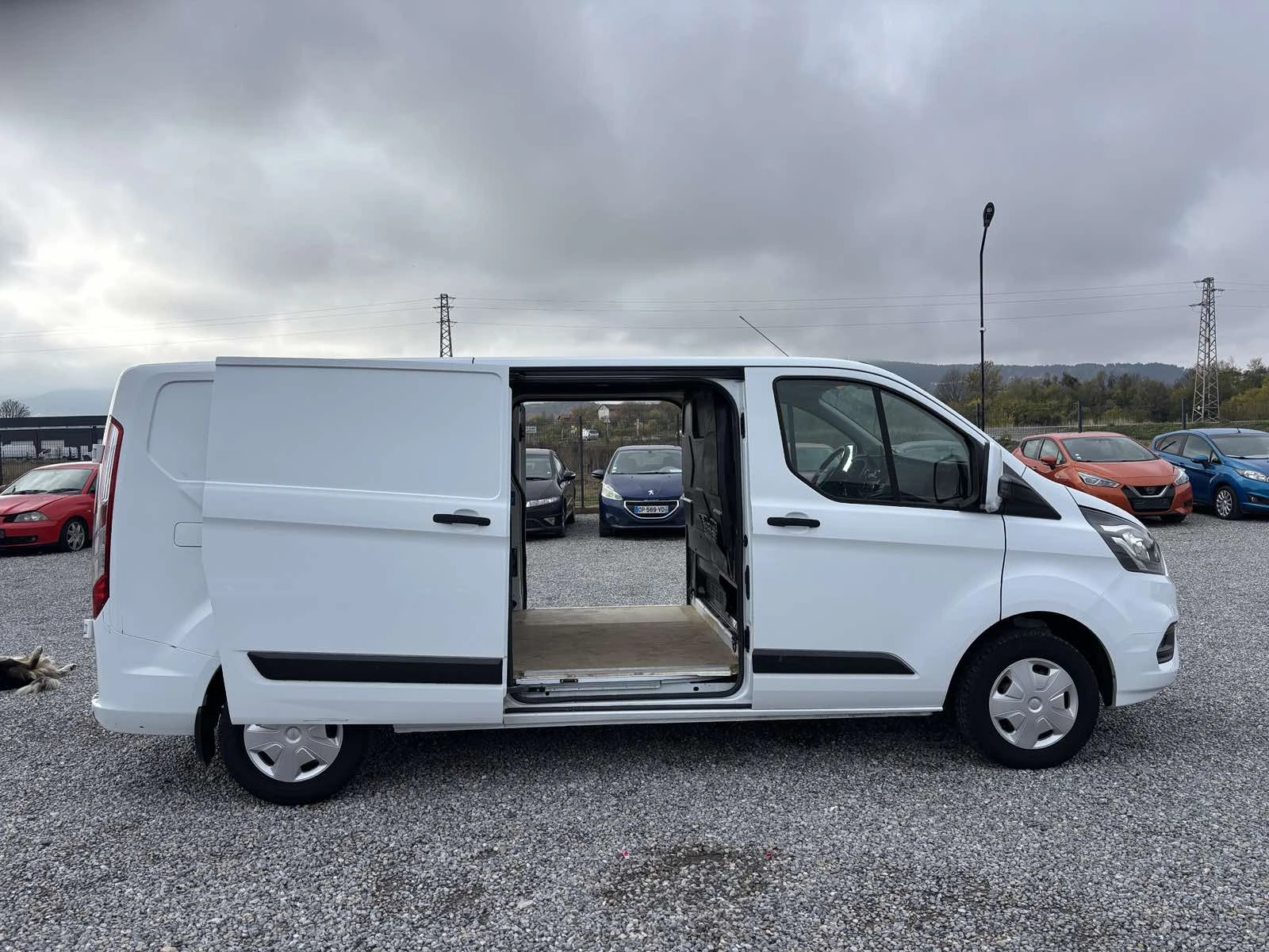 Ford Transit Custom 2.0, EURO 6, Нов Внос - изображение 7