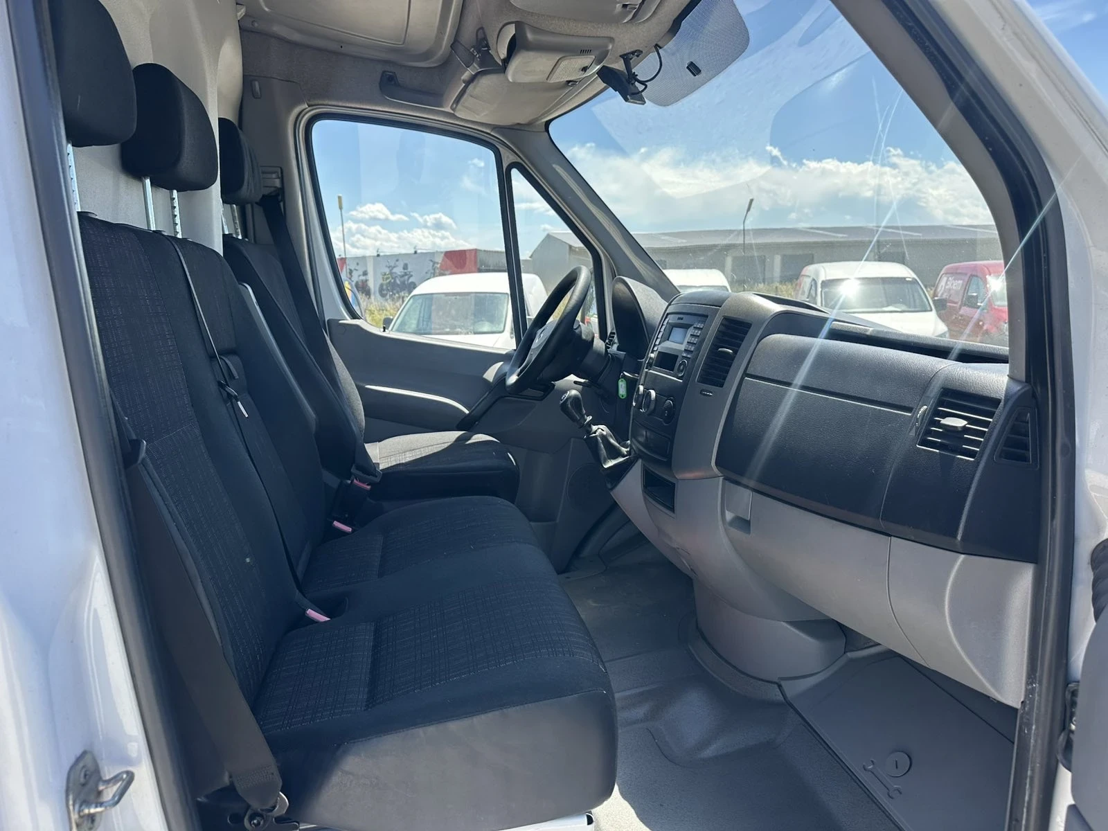 Mercedes-Benz Sprinter 313, снимка 8 - Бусове и автобуси - 54954234