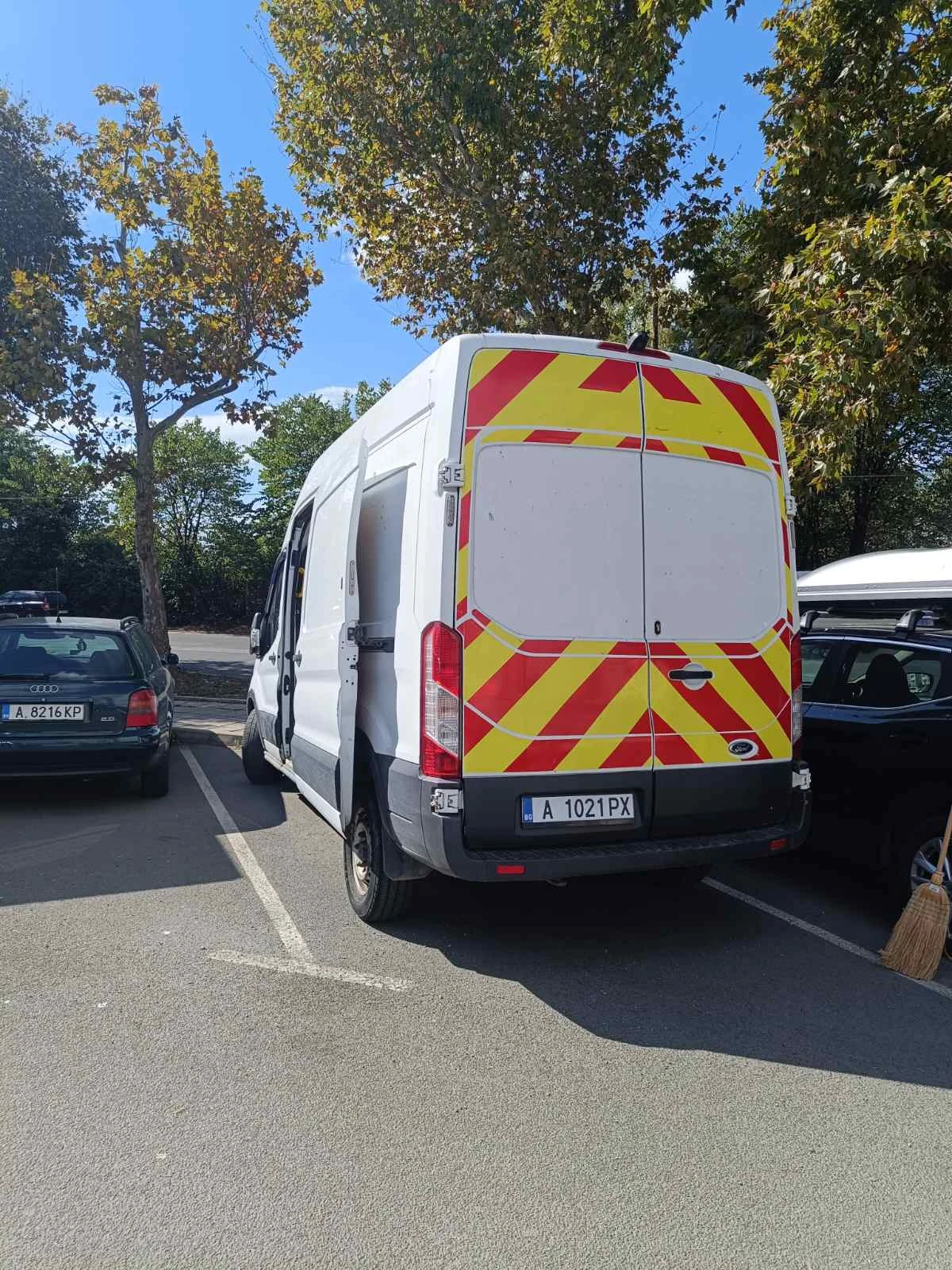 Ford Transit 350, снимка 5 - Бусове и автобуси - 56562944
