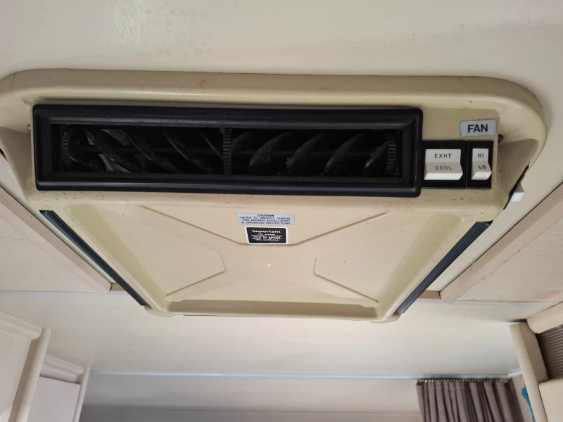 Кемпер Fiat Ducato TD-290/14 - 84к.с, снимка 14 - Каравани и кемпери - 52884513