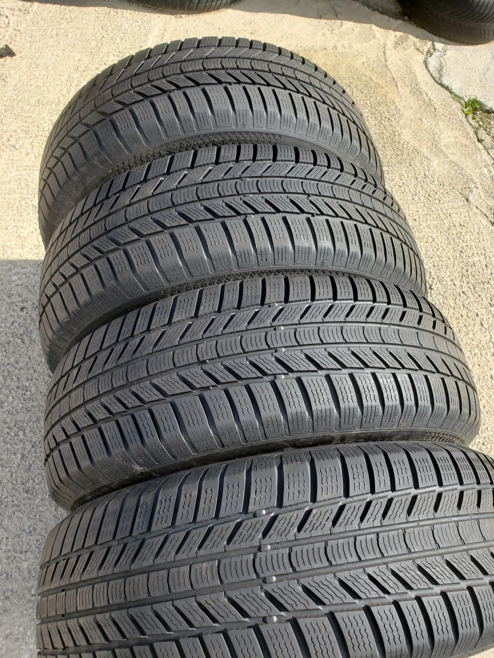���� 235/65R17 | Mobile.bg � ����������� 5