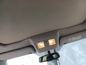 Toyota Auris 1.8 HYBRID, снимка 9