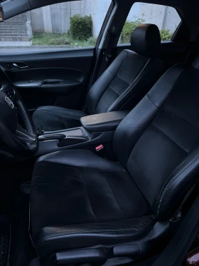 Honda Civic 1.8 i-VTEC GT Sport Facelift 2011, снимка 12