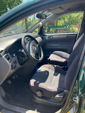 Toyota Avensis verso D4D, снимка 10