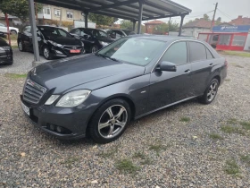 Mercedes-Benz E 220, снимка 13