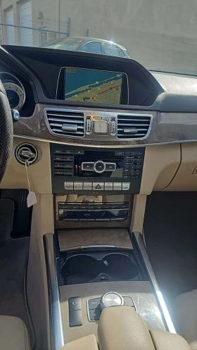 Mercedes-Benz E 350 harman-kardon* подгрев* панорама* Bluetooth, снимка 7