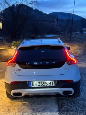 Volvo V40 Cross Country D3, снимка 5