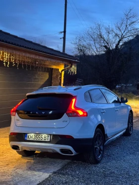 Volvo V40 Cross Country D3, снимка 4