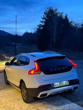 Volvo V40 Cross Country D3, снимка 3