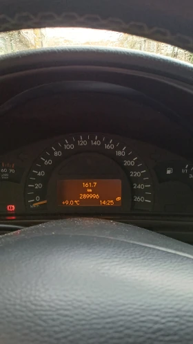 Mercedes-Benz C 200, снимка 11