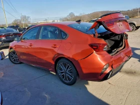 Kia Forte Gt Line, снимка 2 - Автомобили и джипове - 53650796