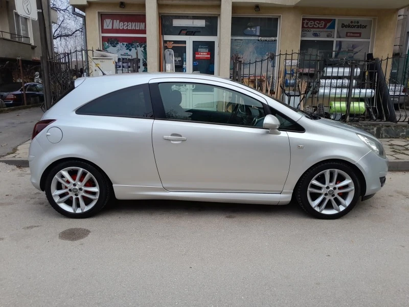 Opel Corsa 1.4i 90k.s., снимка 6 - Автомобили и джипове - 43369826