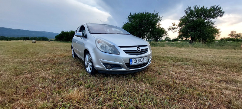 Opel Corsa, снимка 4 - Автомобили и джипове - 46371913