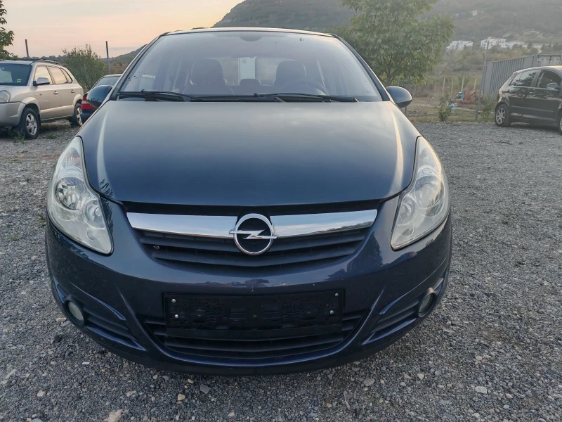 Opel Corsa 1.4i 2007G NAVI, снимка 3 - Автомобили и джипове - 47381657