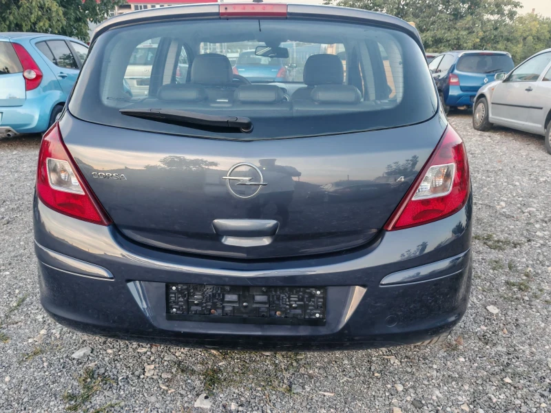 Opel Corsa 1.4i 2007G NAVI, снимка 8 - Автомобили и джипове - 47381657