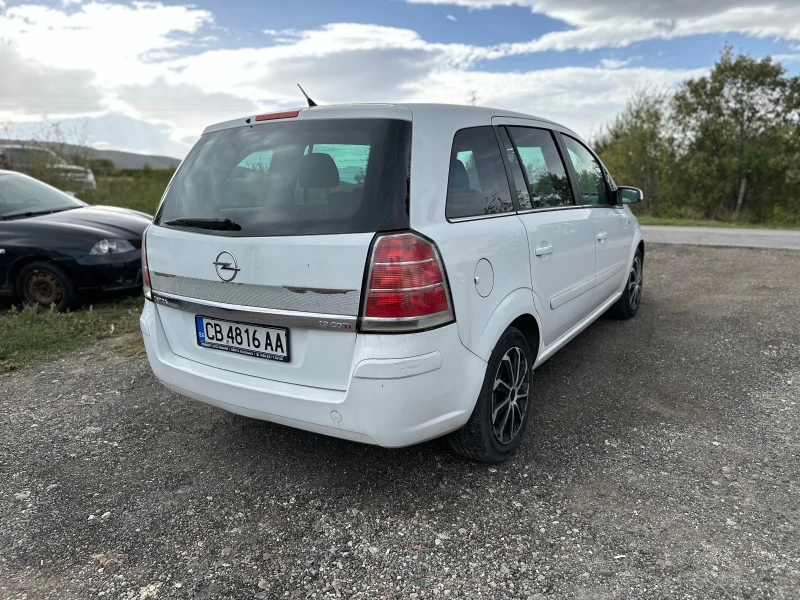 Opel Zafira 1.9 cdti, снимка 4 - Автомобили и джипове - 47462605