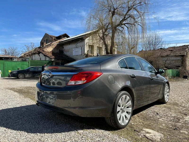 Opel Insignia 2.0CDTI 160kc AUTOMATIC , снимка 8 - Автомобили и джипове - 47514152