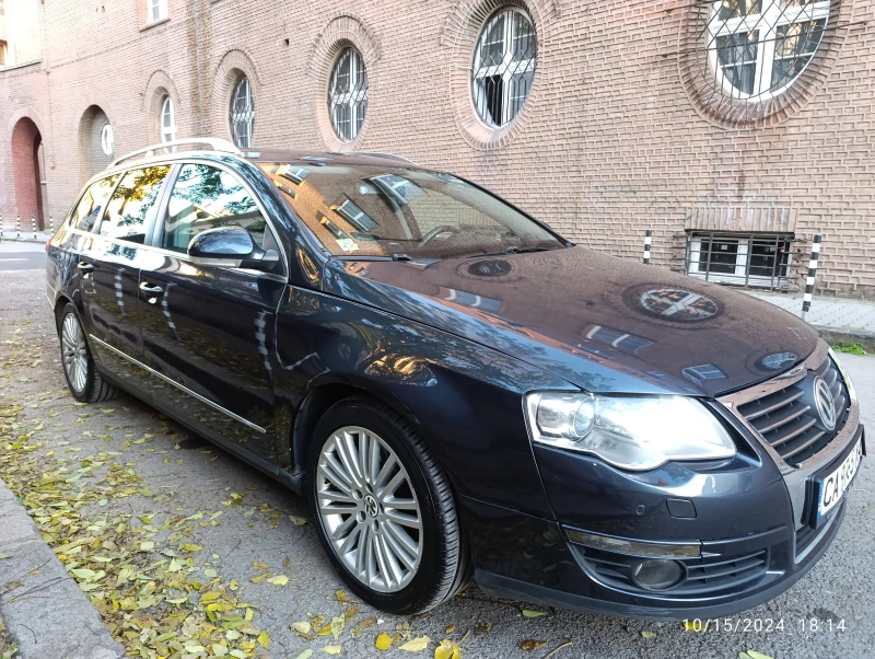 VW Passat 3.2 V6, снимка 1 - Автомобили и джипове - 47650333