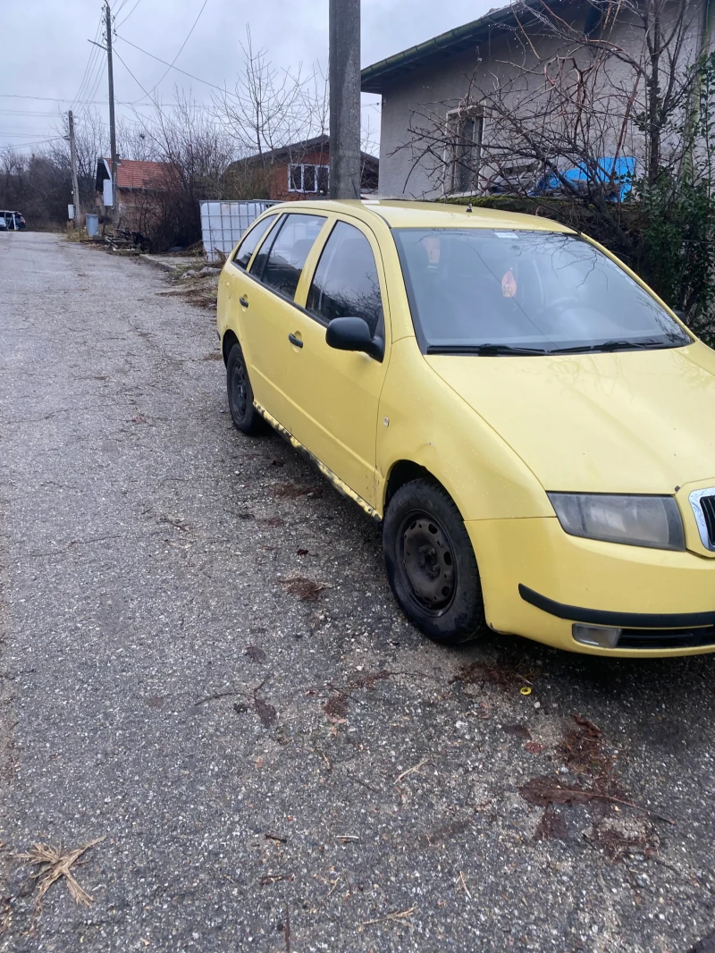 Skoda Fabia, снимка 3 - Автомобили и джипове - 48451828