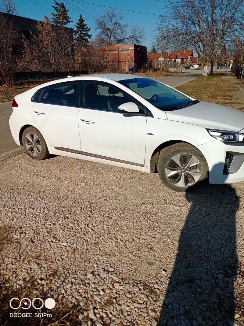 Hyundai Ioniq, снимка 2 - Автомобили и джипове - 48773247