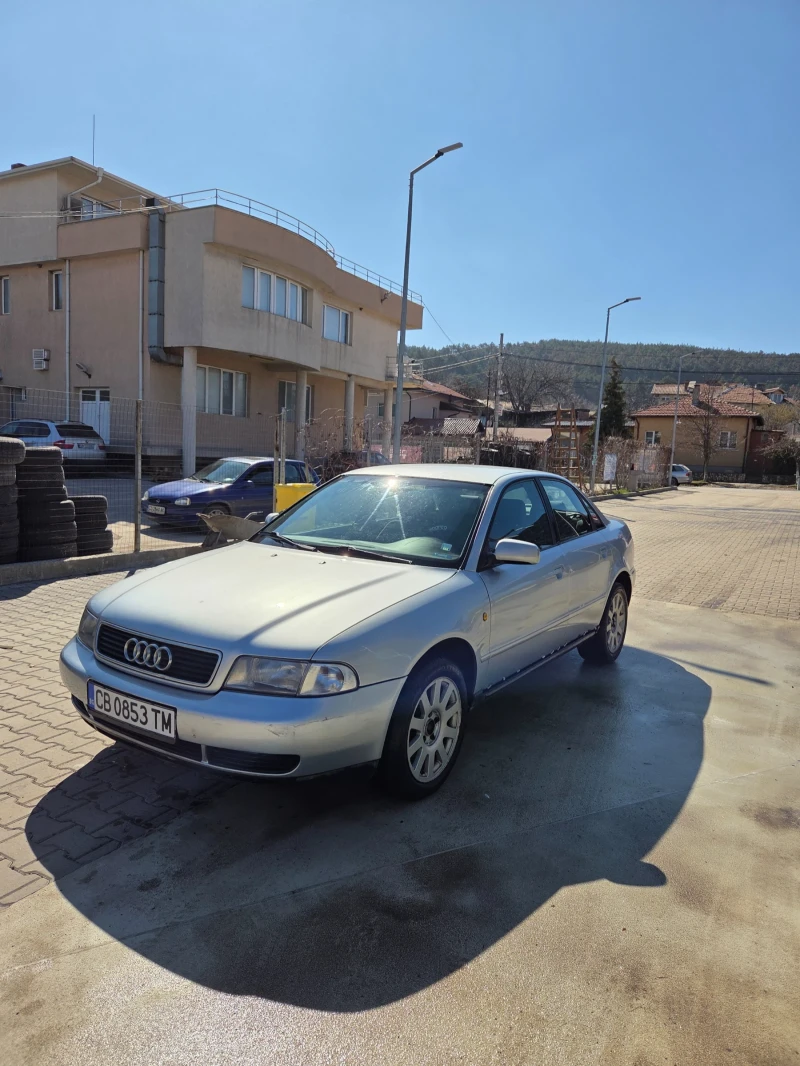 Audi A4, снимка 2 - Автомобили и джипове - 49373529