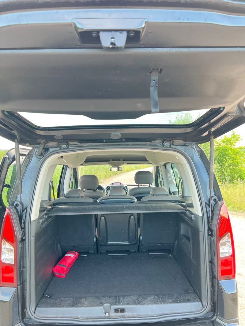 Citroen Berlingo Citroen Berlingo 1.6 e-HDi Tendance , снимка 9 - Автомобили и джипове - 52871988