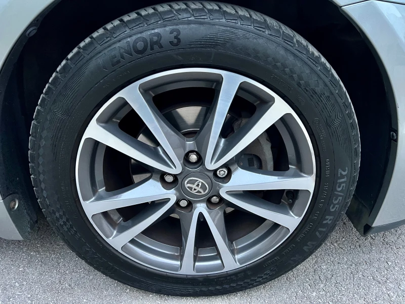 Toyota Avensis 2.0 D4D 126к.с. EXECUTIVE РЕГИСТРИРАНА, снимка 17 - Автомобили и джипове - 52125131