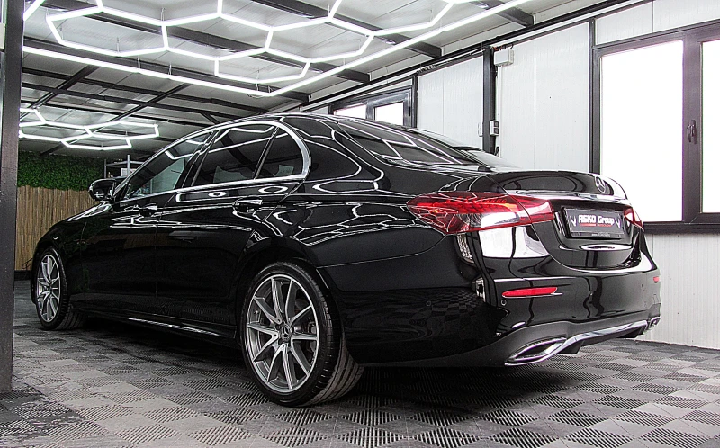 Mercedes-Benz E 220 AMG/360-Kamera/FACE/9gt/DIGITAL/СОБСТВЕН ЛИЗИНГ, снимка 4 - Автомобили и джипове - 51847256