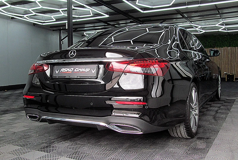 Mercedes-Benz E 220 AMG/360-Kamera/FACE/9gt/DIGITAL/СОБСТВЕН ЛИЗИНГ, снимка 6 - Автомобили и джипове - 51847256