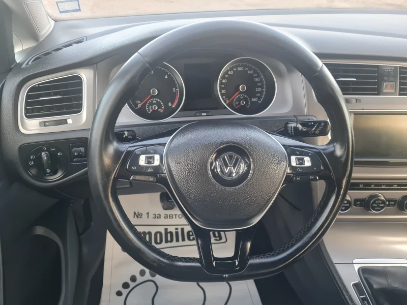 VW Golf 1.6TDI ПЕРФЕКТЕН, снимка 8 - Автомобили и джипове - 51962091