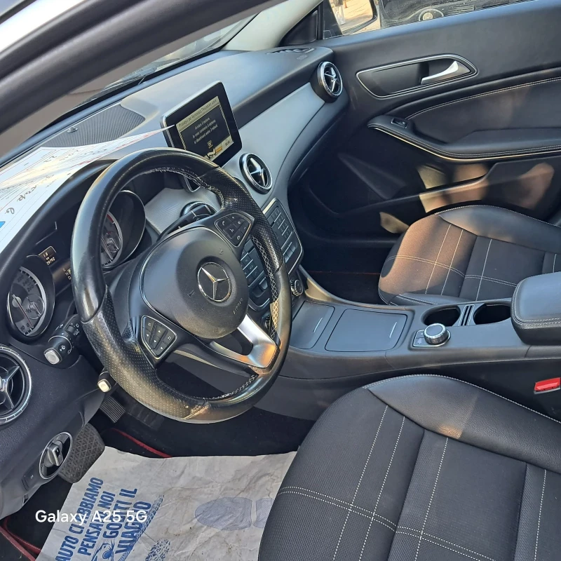 Mercedes-Benz CLA 200 200 сди, снимка 11 - Автомобили и джипове - 52157181