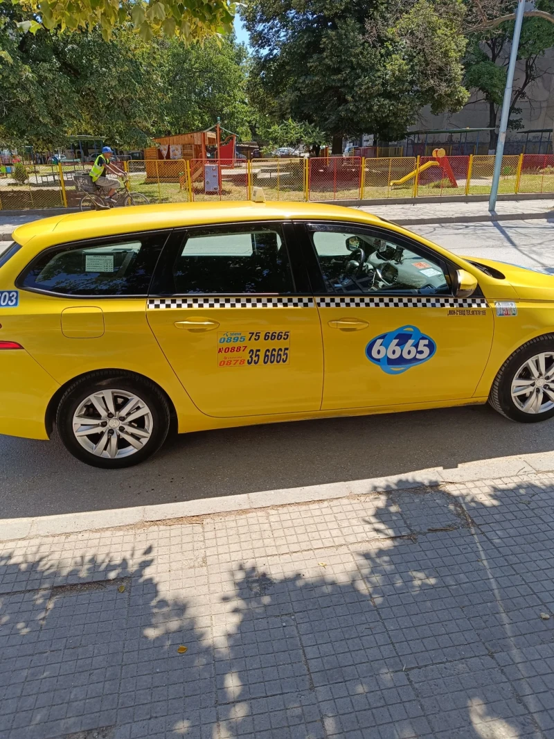 Peugeot 308 SW, снимка 4 - Автомобили и джипове - 52209493