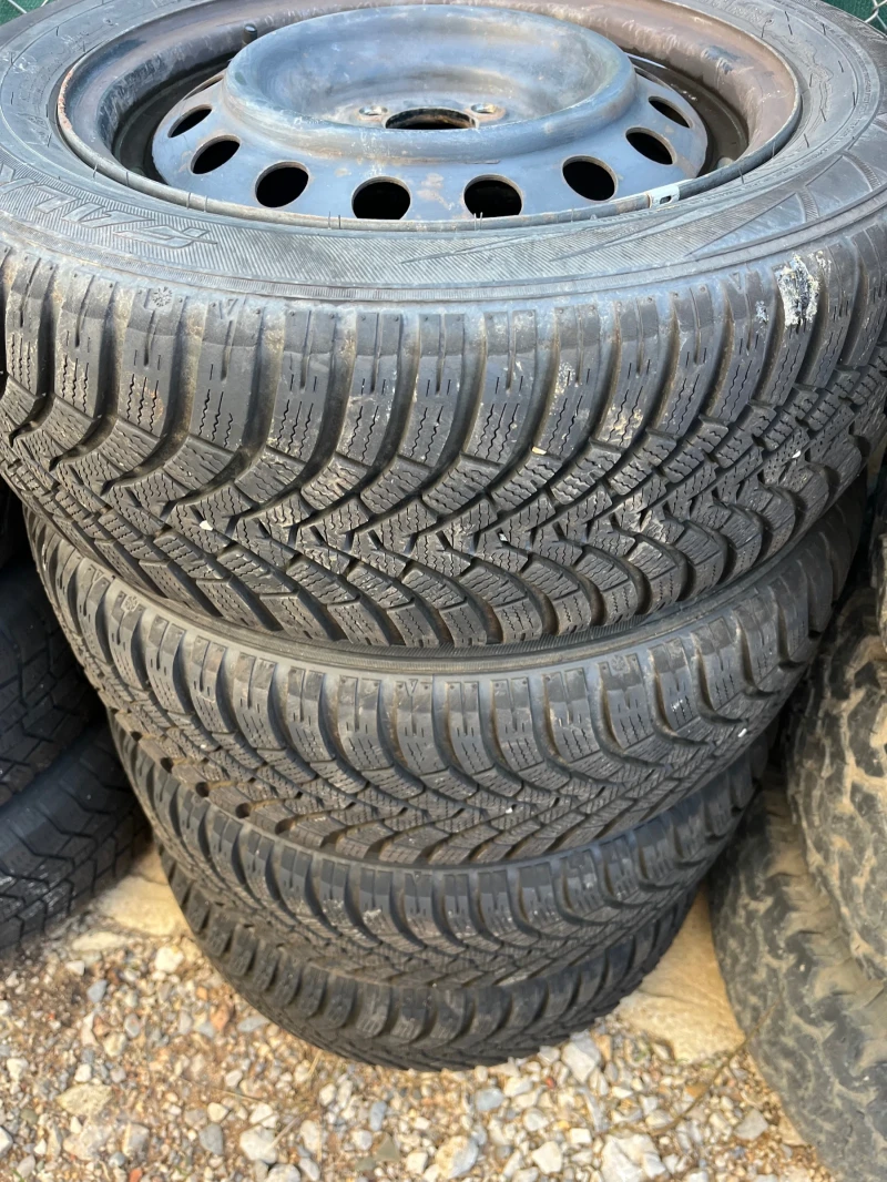 Toyota Corolla 2.0D4-D 76хил км, снимка 14 - Автомобили и джипове - 52428346