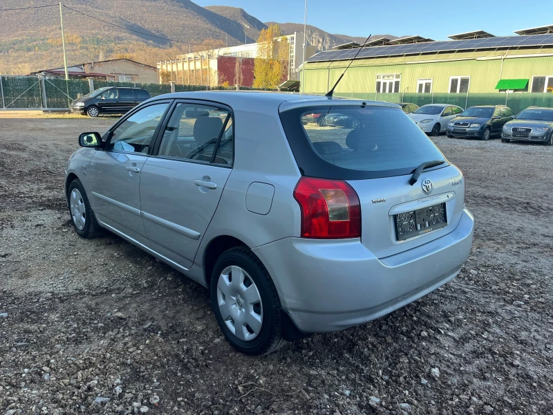 Toyota Corolla 2.0D4-D 76хил км, снимка 5 - Автомобили и джипове - 52428346