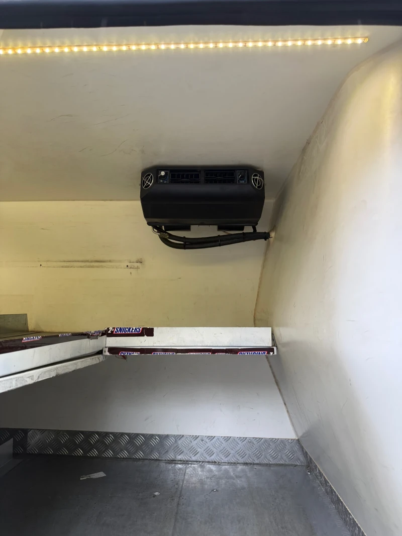 Dacia Dokker 1.5 CDI, снимка 7 - Автомобили и джипове - 52671989