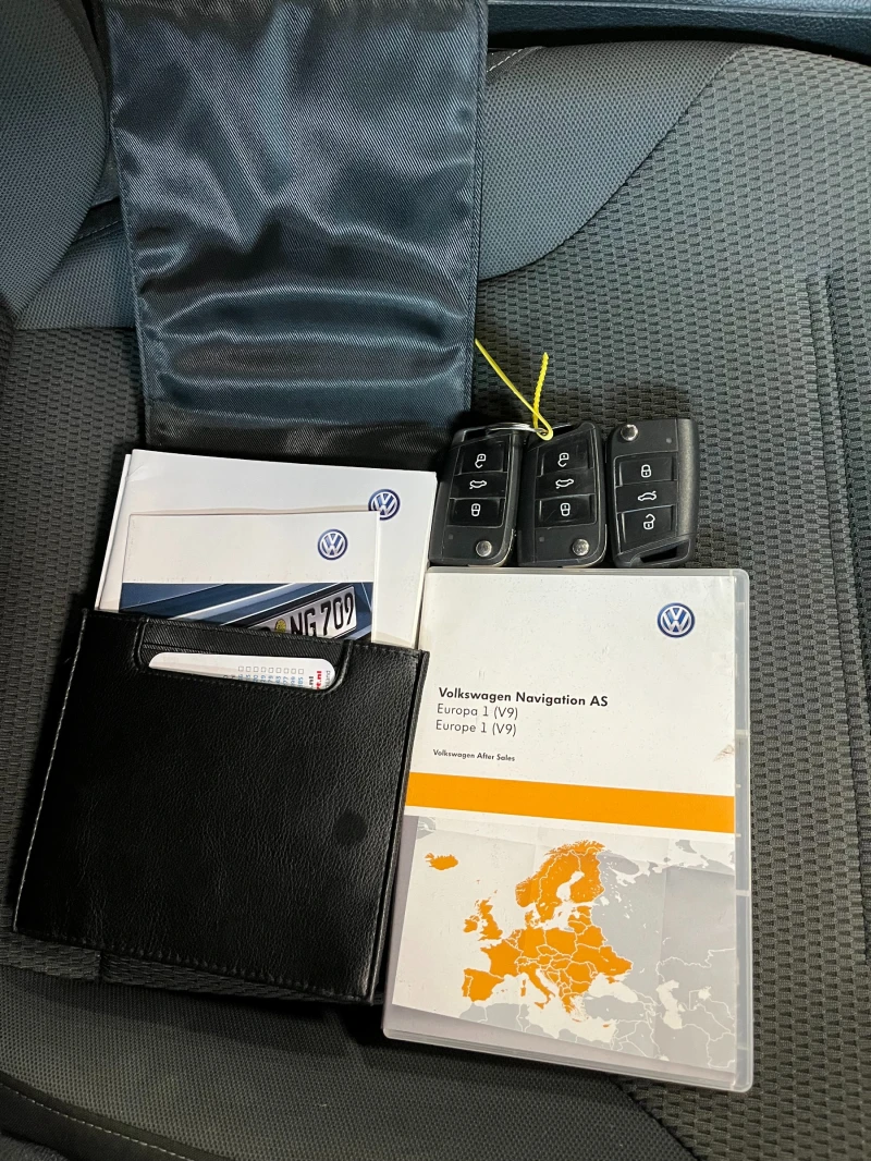 VW Golf Variant 1.6 TDI TUV-Германия, снимка 13 - Автомобили и джипове - 52680340