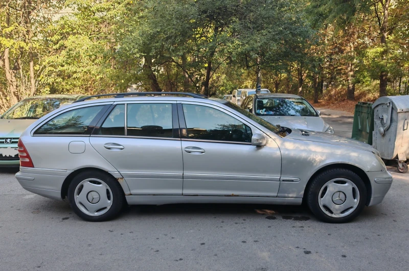 Mercedes-Benz C 270 Elegance , снимка 6 - Автомобили и джипове - 52814135