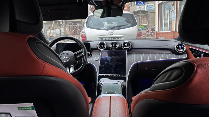 Mercedes-Benz C 300, снимка 8 - Автомобили и джипове - 53413319