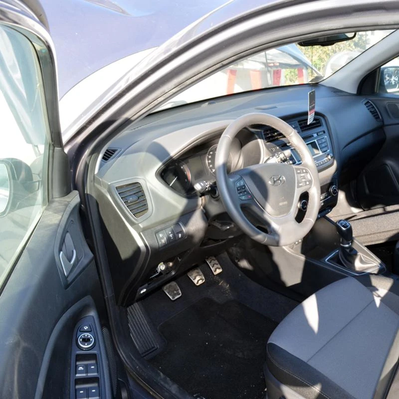 Hyundai I20 1.4 i, снимка 5 - Автомобили и джипове - 30882569