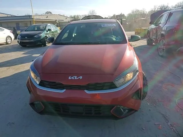 Kia Forte Gt Line, снимка 13 - Автомобили и джипове - 53650796