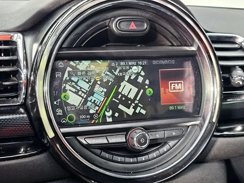 Mini Clubman, снимка 13 - Автомобили и джипове - 55842294
