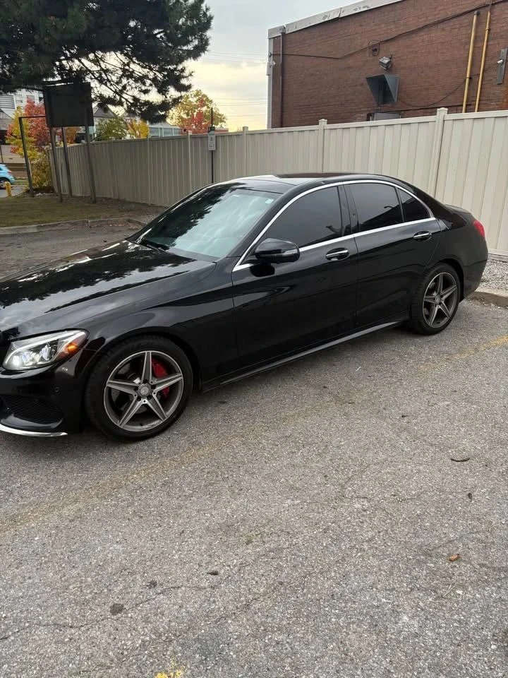 Mercedes-Benz C 300, снимка 2 - Автомобили и джипове - 56737803