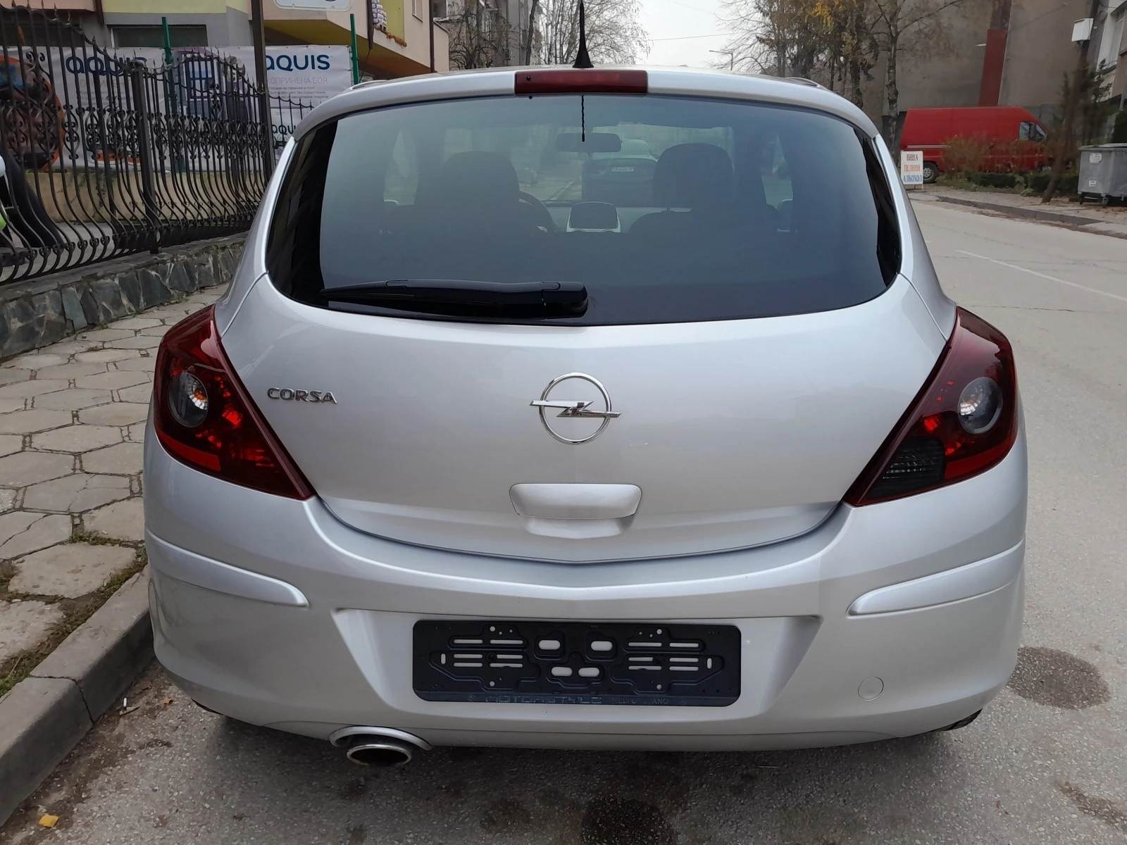 Opel Corsa 1.4i 90k.s. - изображение 8