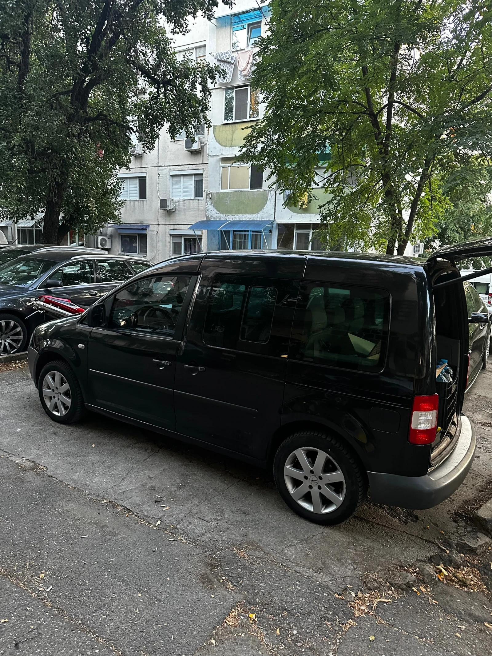 VW Caddy  - изображение 2