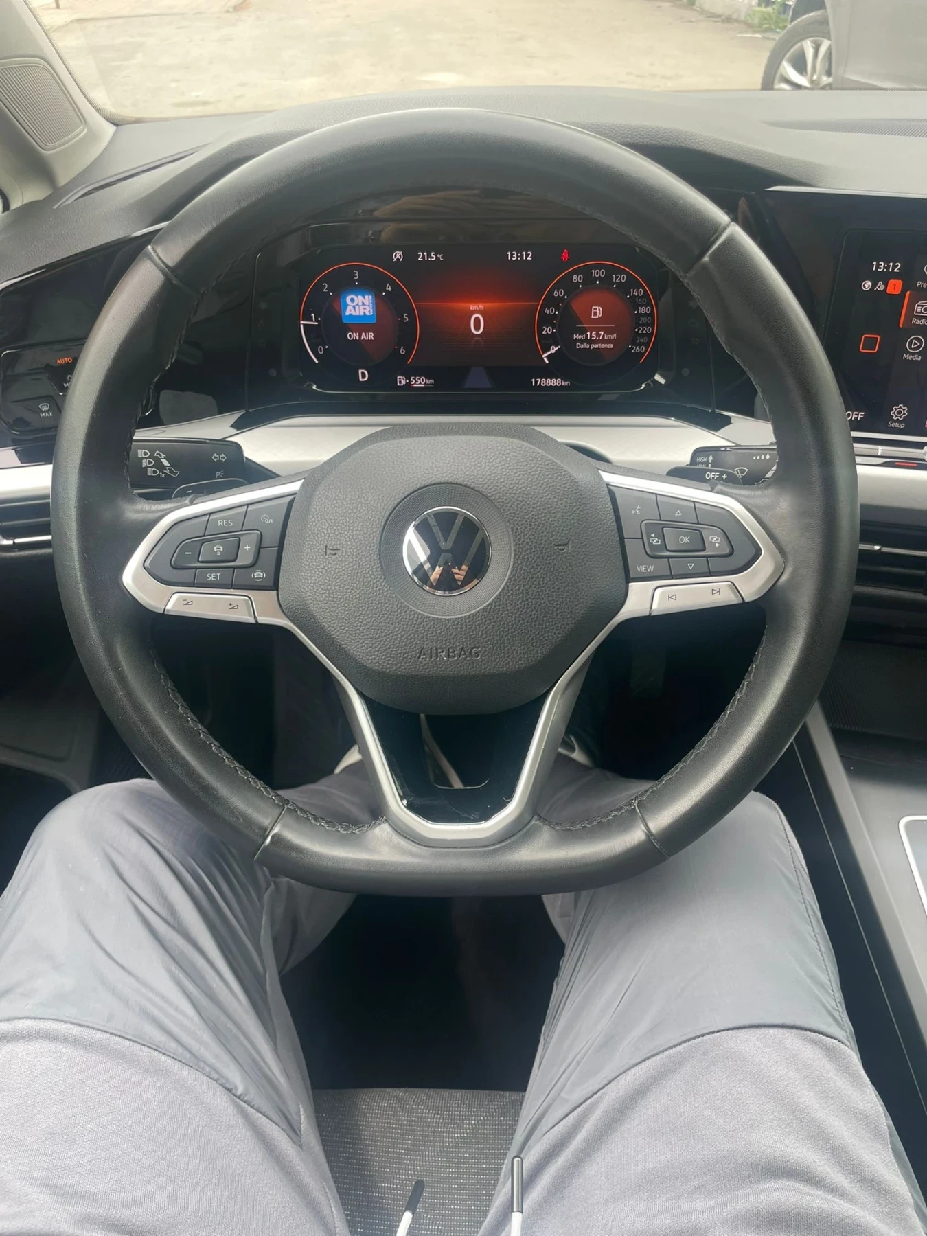 VW Golf VW Golf 2.0TDi* 150* DSG* LED* MMI* APP* DIGITAL*  - изображение 5