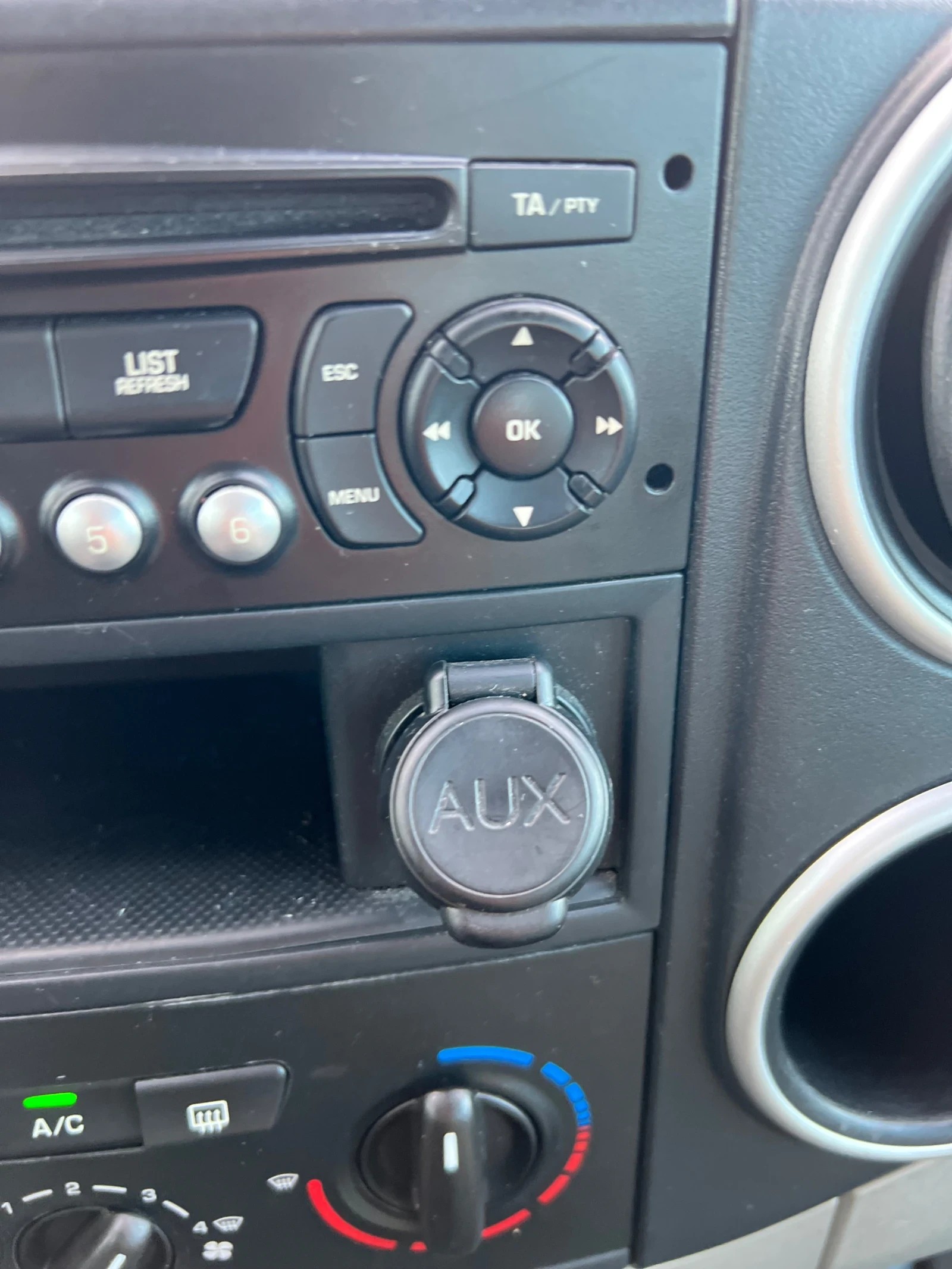 Citroen Berlingo Citroen Berlingo 1.6 e-HDi Tendance  | Mobile.bg � ����������� 13